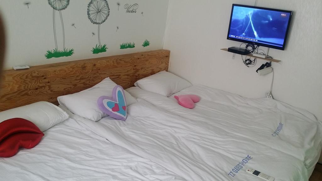 Myeongdong Guesthouse Seoul Phòng bức ảnh