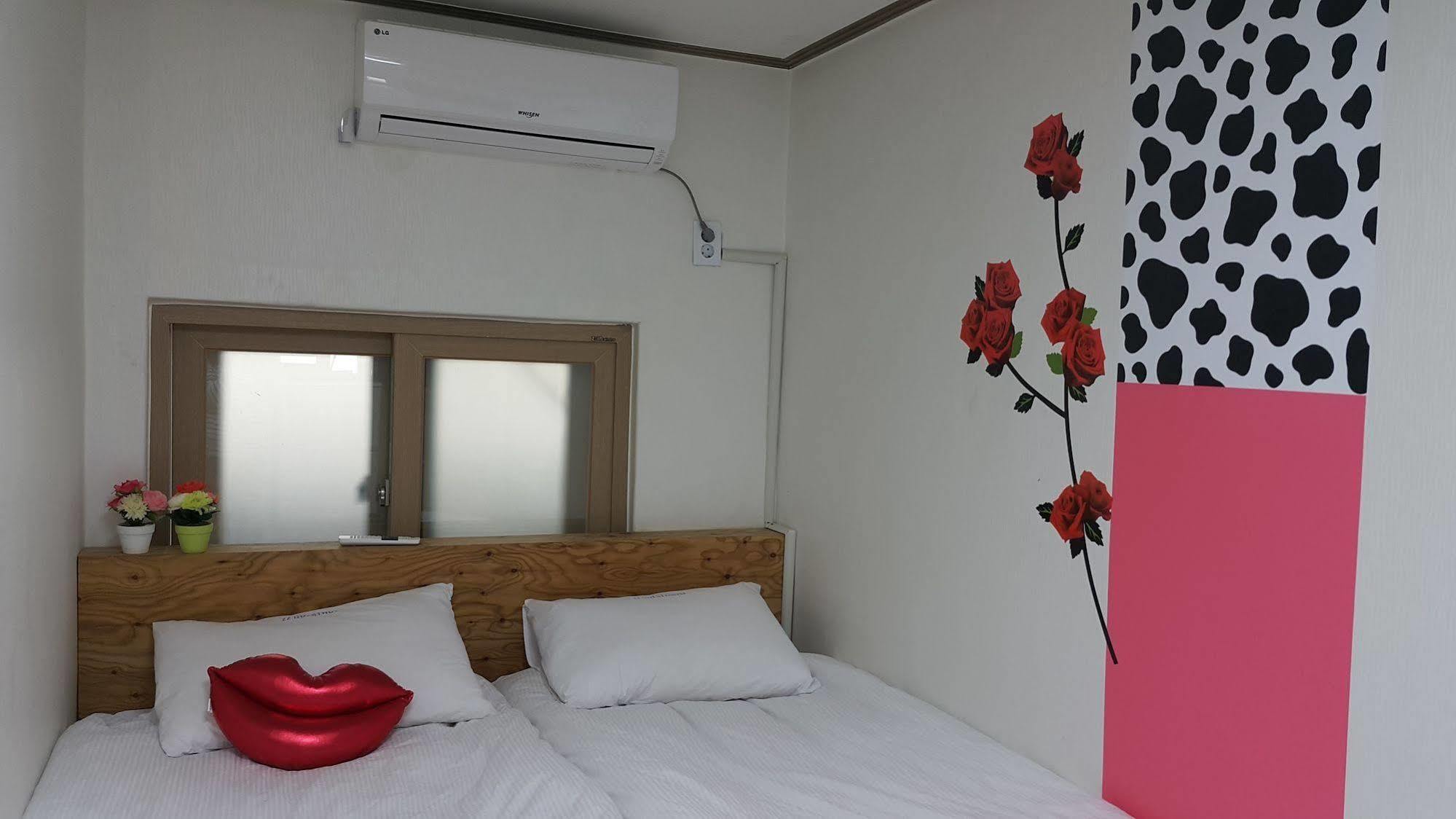Myeongdong Guesthouse Seoul Ngoại thất bức ảnh